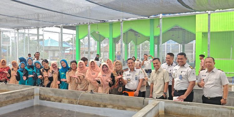 TP PKK Kunjungi Lapas Kelas IIA Binjai