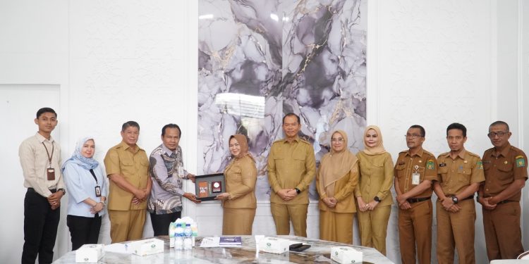 Plt. Bupati Tiorita Minta Bank Sumut Perkuat Layanan untuk Langkat