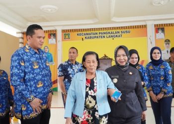 Plt. Bupati Tiorita Pastikan Pemulihan Warga dan Layanan Kesehatan Pulau Kampai Berjalan