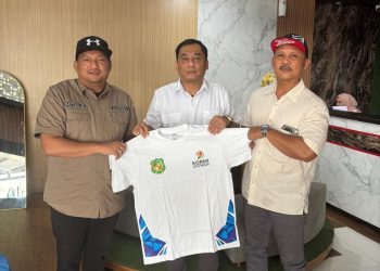 Jelang Forprovsu 2026, Dispora Serahkan Bantuan 200 Jersey ke Kontingen KORMI Medan